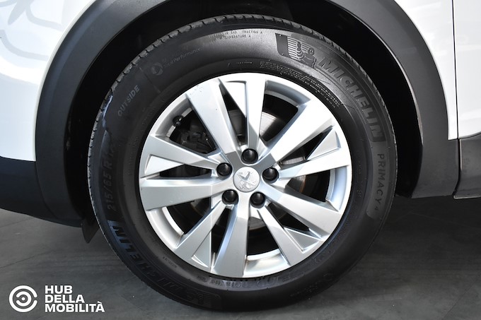 PEUGEOT 3008 BlueHDi 130 S&S EAT8 Business